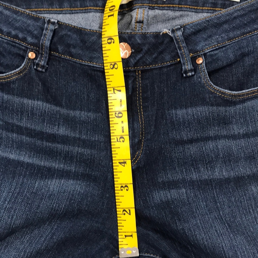Jessica Simpson Capri Jeans - Picture 4 of 6